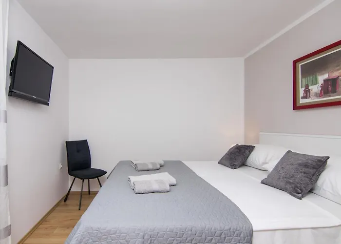Mara Apartman *